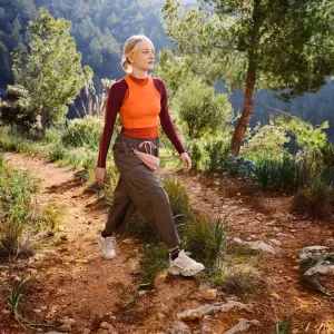🌦️ Terapie venkem: vyhraj 7 000 Kč na vybavení značky Merrell!