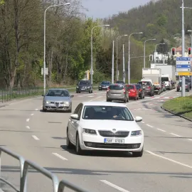 Klidnější nervy brněnských řidičů